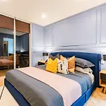 Stylish Condos In Roma With Parking