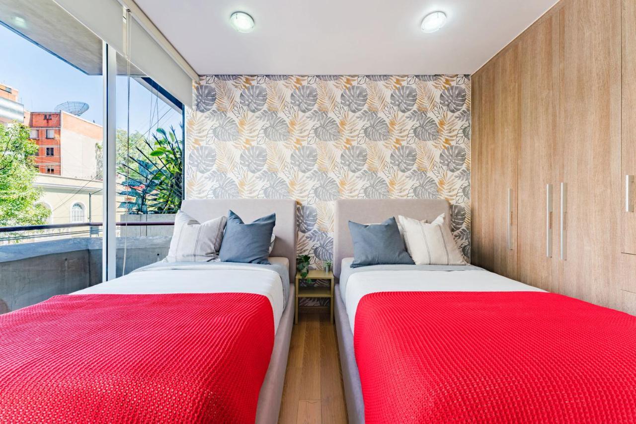 Apartment Stylish In Roma With Parking