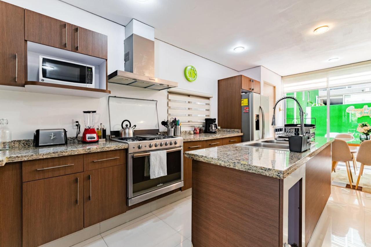 Stylish In Roma With Parking Apartment *