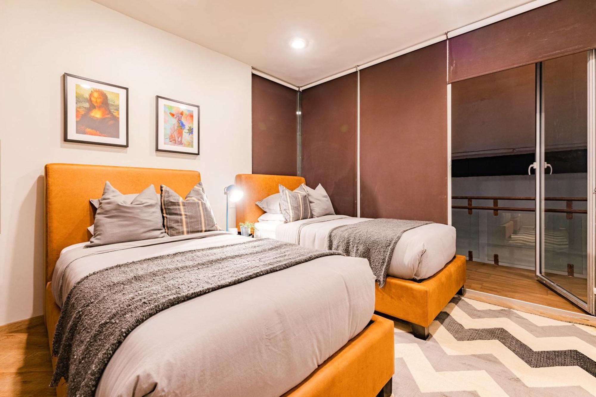 Stylish In Roma With Parking Apartment Mexico City