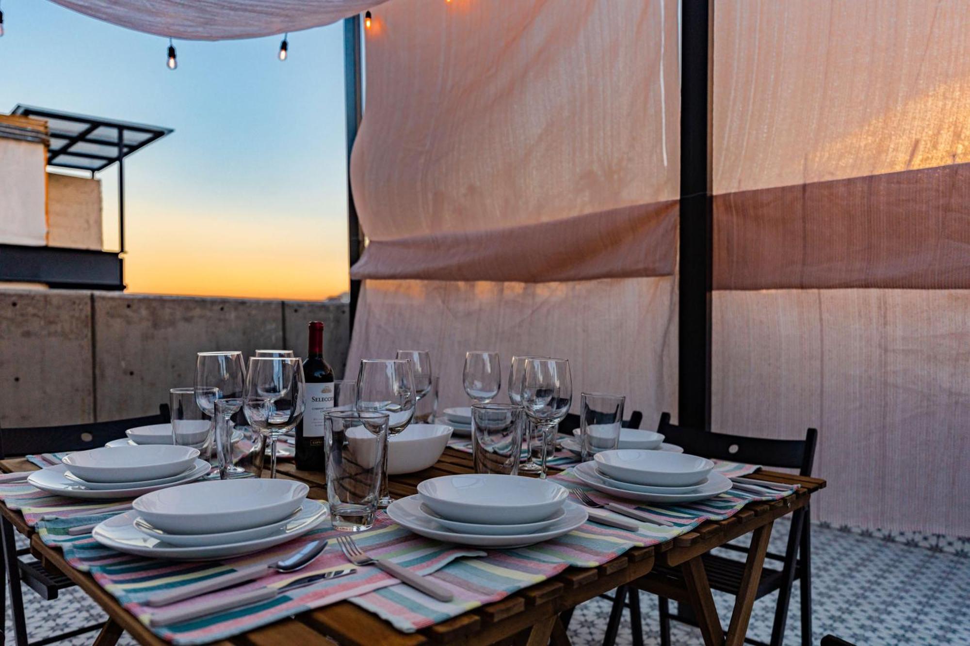 Stylish In Roma With Parking Apartment