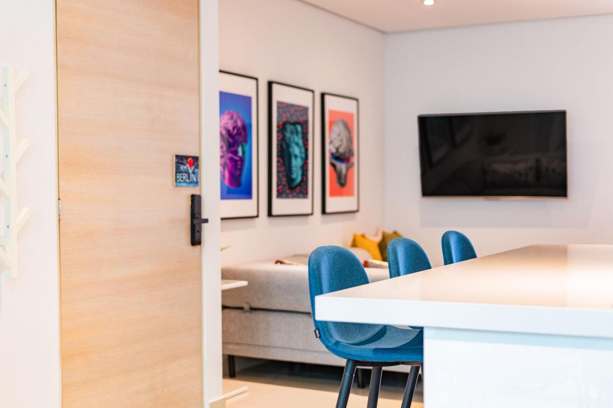 Stylish In Roma With Parking Apartment *